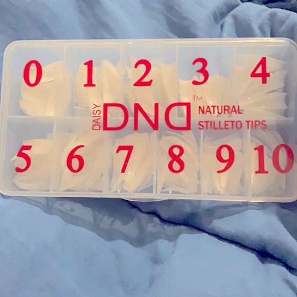 Fake nails - Picture 1 of 1